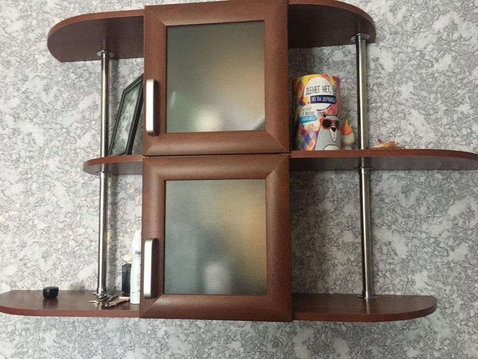 Продаётся Навесная полка
