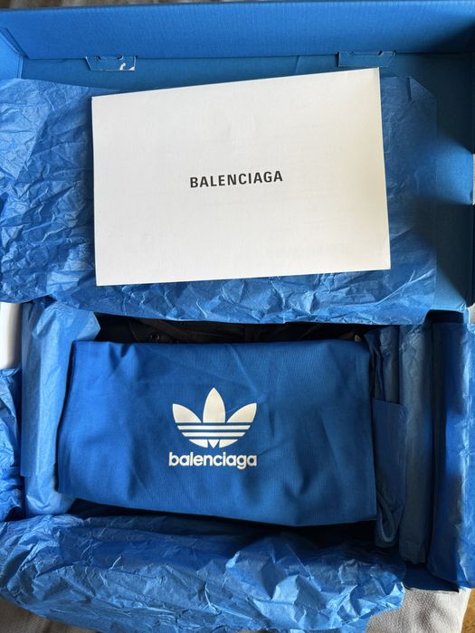 Adidas x Balenciaga black 43