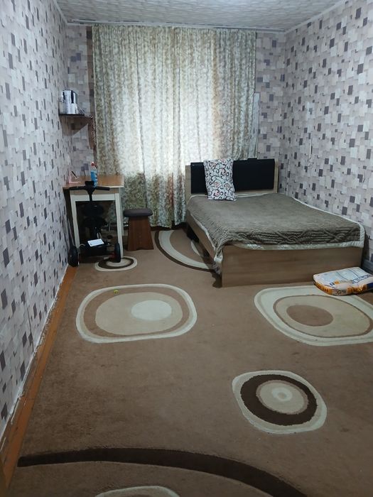 2 х комн. квартира. В пятом микр оне.