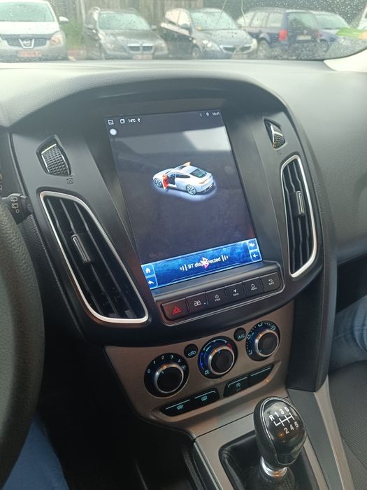 FORD Focus 2012 — imagine 5