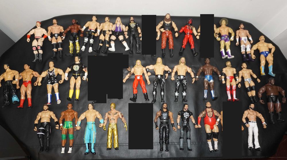 64 Кеч Фигури D-Von Dudley/Test/Lita/Lana/Booker T/Edge/CM Punk/Miz