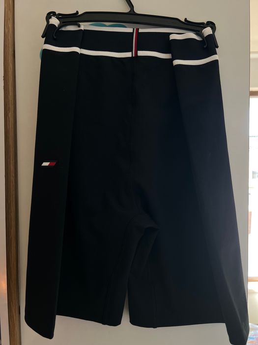 Клин Tommy Hilfiger