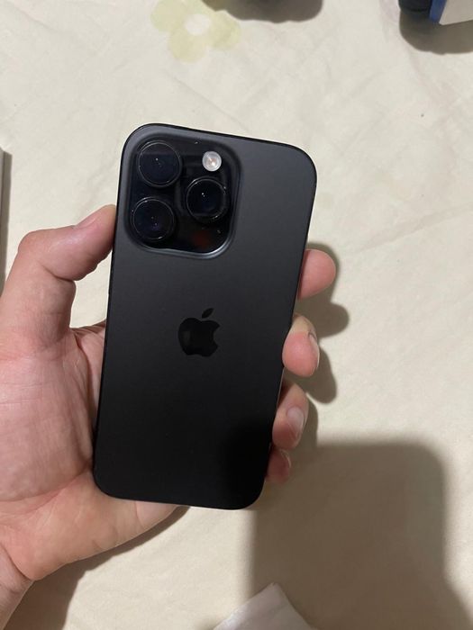 Iphone 16 pro 128gb Black.