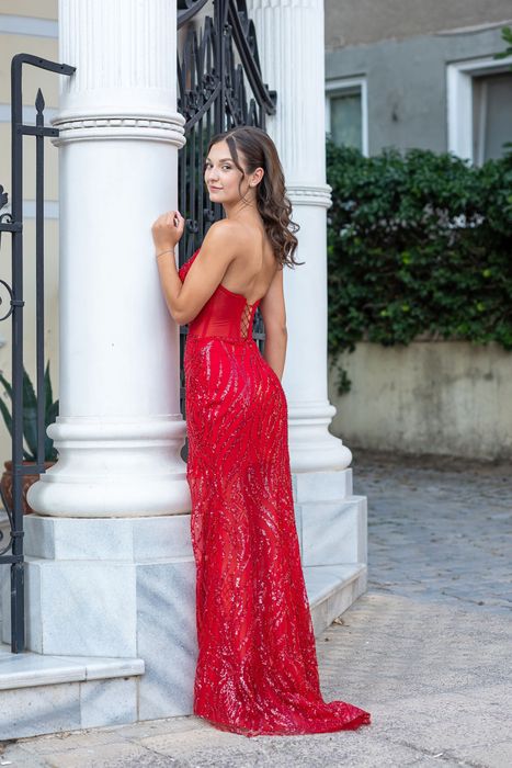 БАЛНА РОКЛЯ размер хс/с
Закупена е от Асеновград