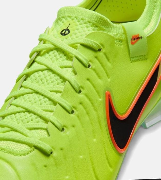 Vand ghete de fotbal Nike Tiempo Sg 40.5