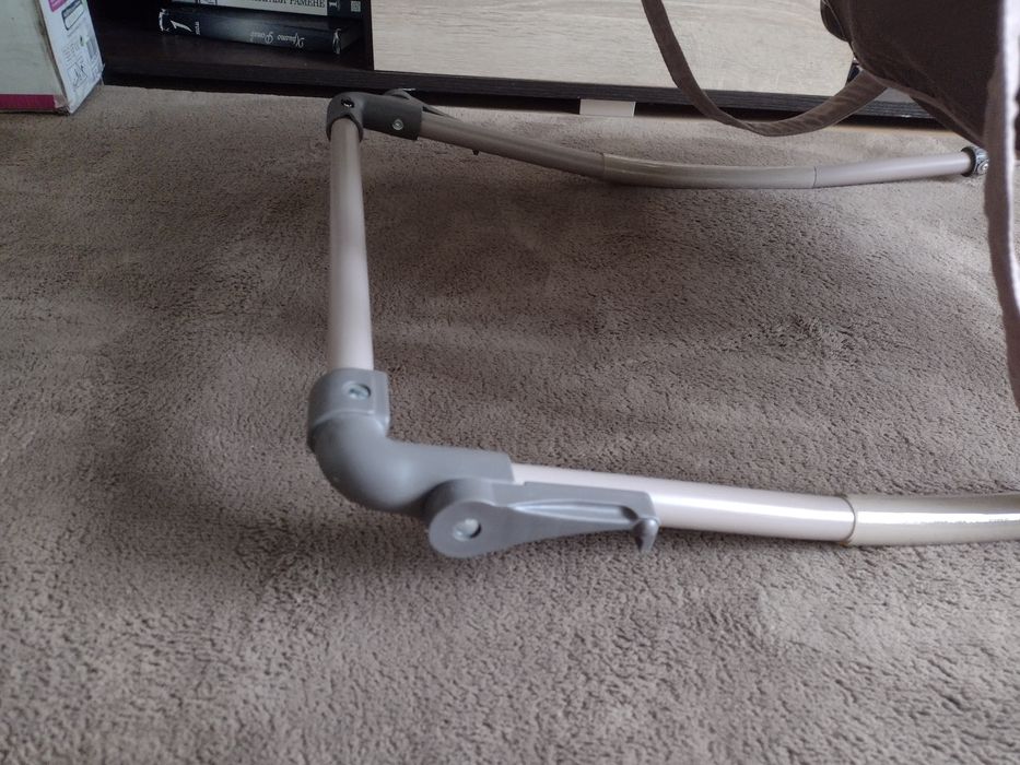 Babymoov - Шезлонг с играчки Bubbel