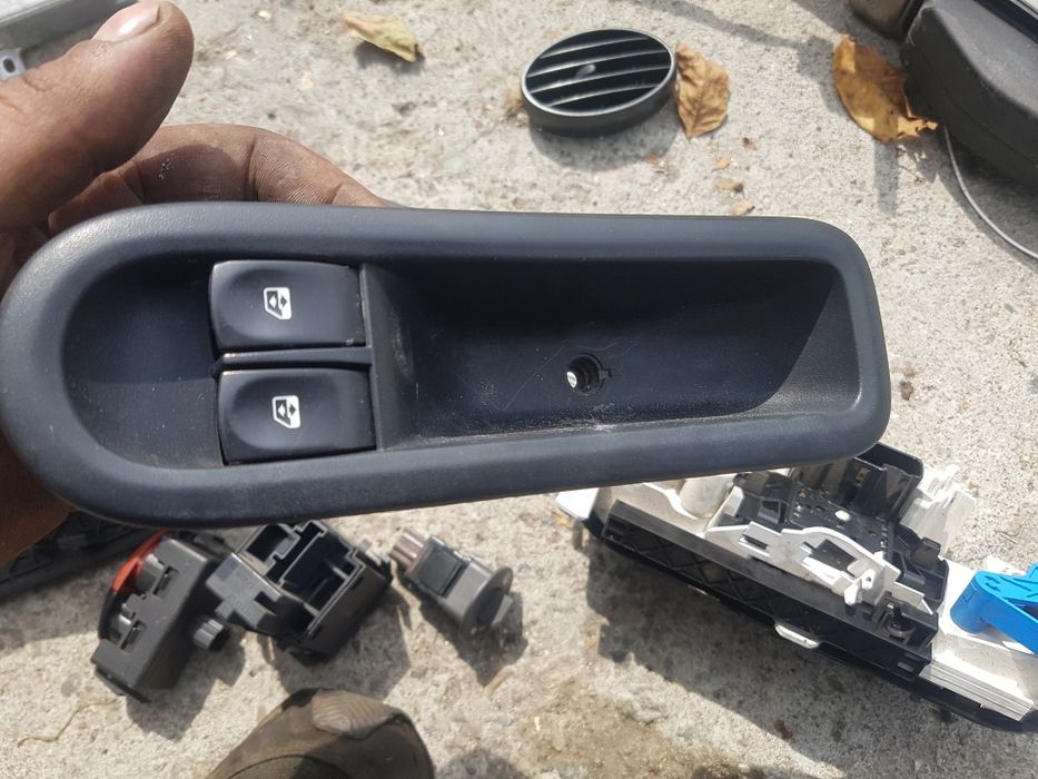 Копчета за парно и ел стъкла за рено туйнго 2009г със