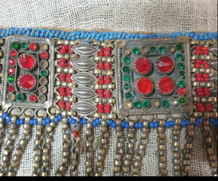 Накит от сачан и  Колие