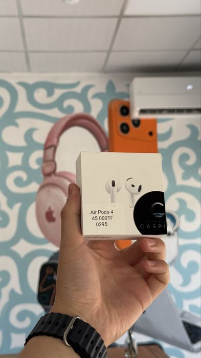 Apple Air Pods 4