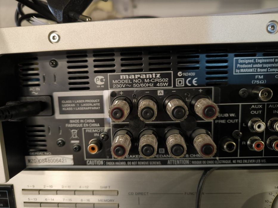 Marantz M-CR502 аудиосистема с дистанционно