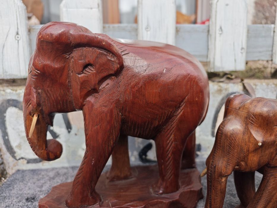 4броя  слончета много добро състояние