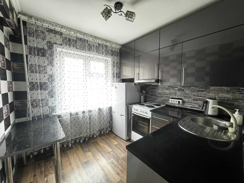 Продам 2к ул.Амре Кашаубаева 3