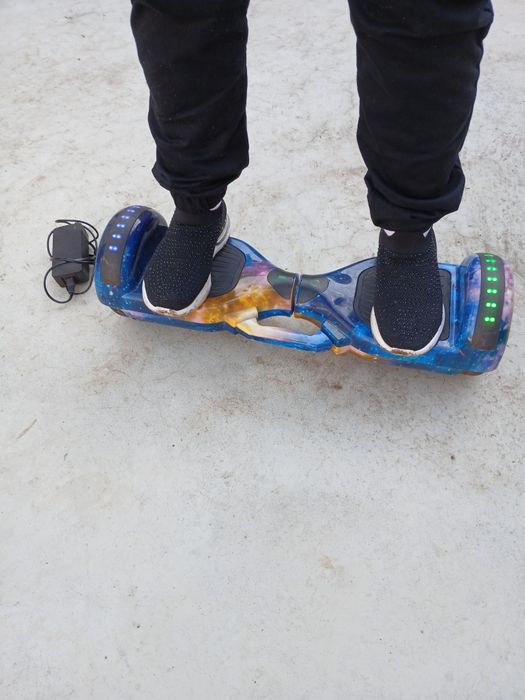 Hoverbord cu wi fi