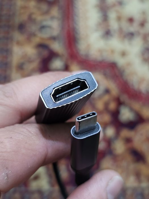 USB-C към HDMI адаптер Acer – за телефон/лаптоп към телевизор