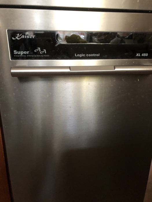 Продам посудомоечную машину