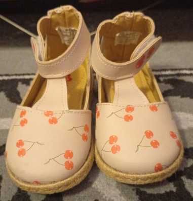 Чисто нови детски сандали LC Waikiki - номер 21