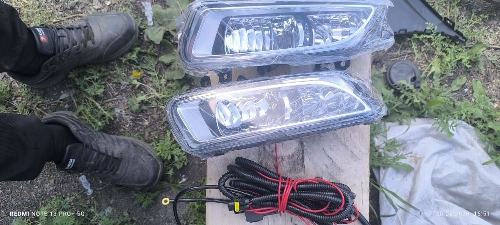 Продам туманки Фольксваген Поло