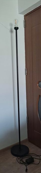 Lampadar de interior