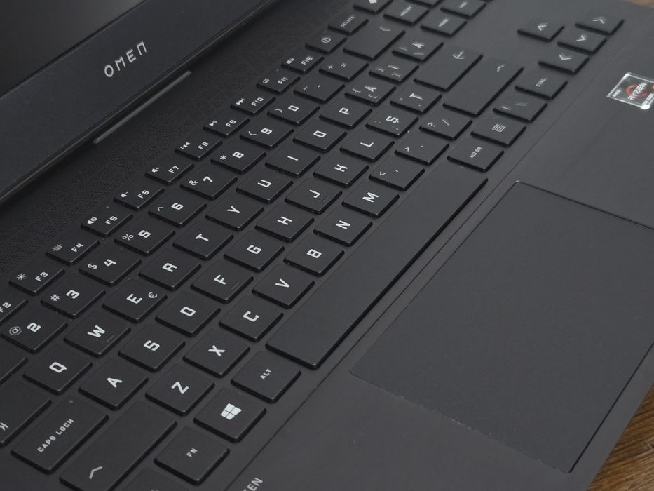 Laptop Gaming HP OMEN AMD Ryzen™ 7 4800H pana la 4.20 GHz, 15.6", Full HD, 144Hz, 32GB, 1TB SSD NVME, NVIDIA® GeForce RTX™ 2060 6GB,