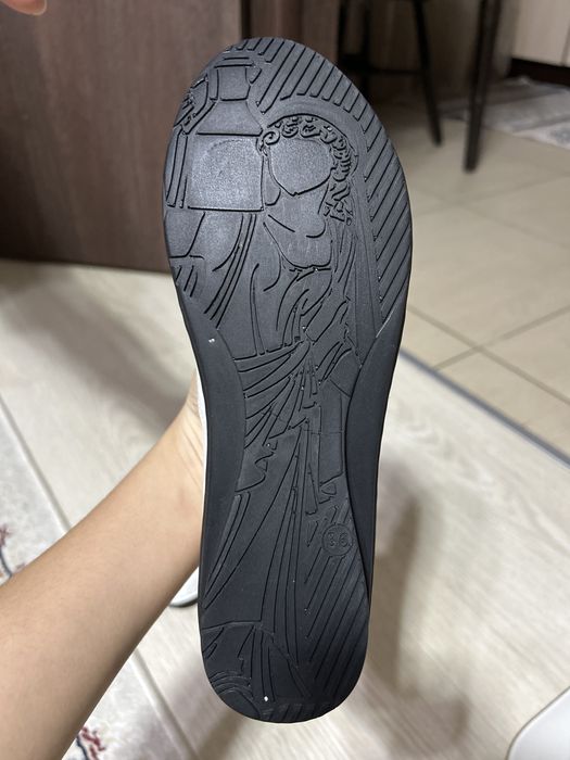 Женские балетки