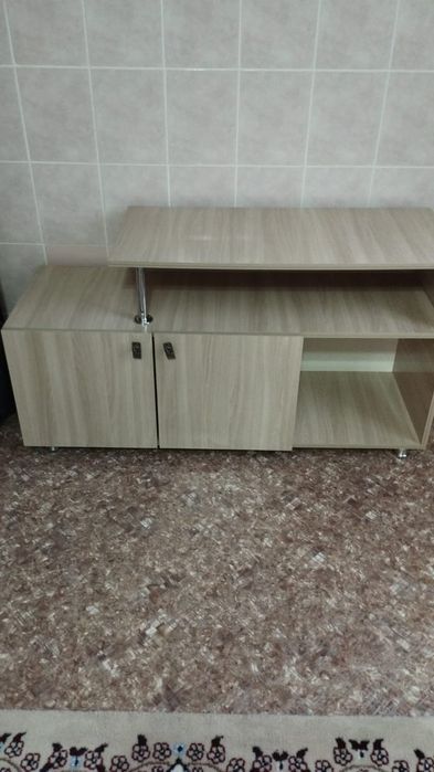 Тумба под телевизор