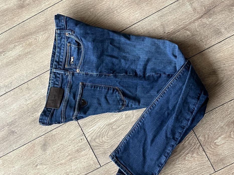 Emporio Armani MILANO : размер 32 Slim / Оригинал