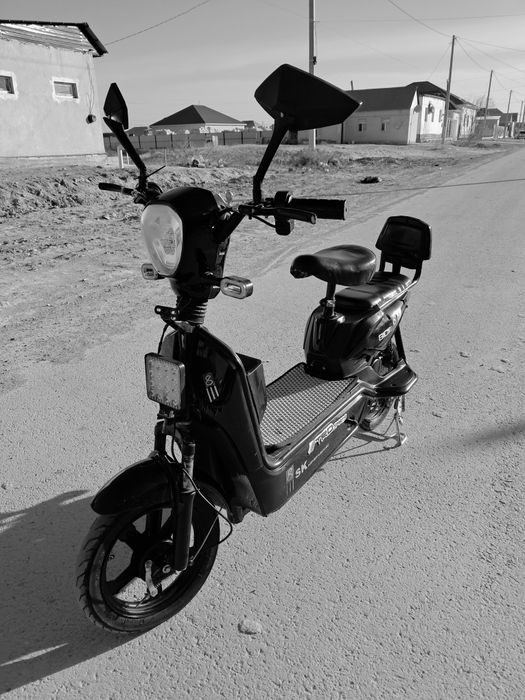 Электроскутер ск8