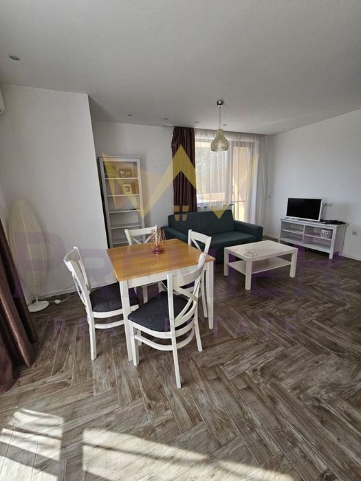 Дава се под наем Двустаен апартамент в Варна, Окръжна болница - 55 кв.м за 548.25 € - Снимка #1