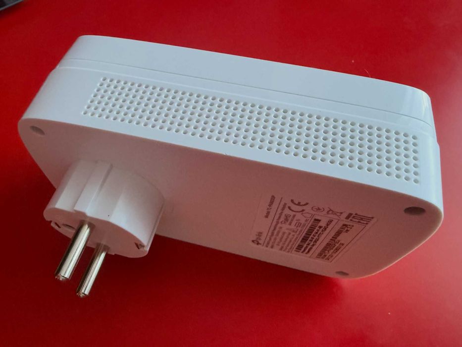 TP-Link TL-PA8030P AV1300 - Не работи/за части/за ремонт