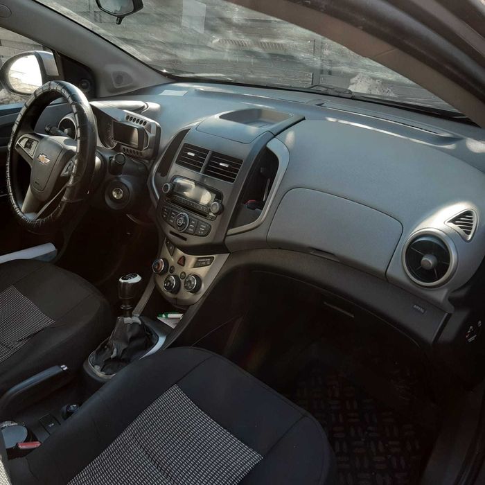 Chevrolet Aveo T300 Sedan