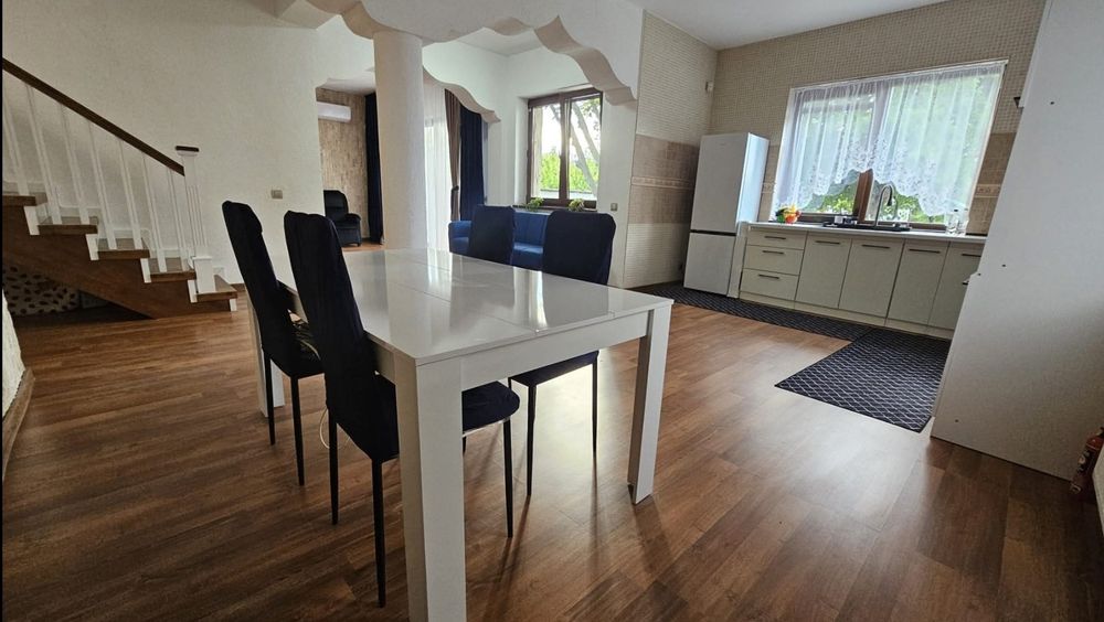 Vibe House - inchiriaza vila ta pentru petreceri