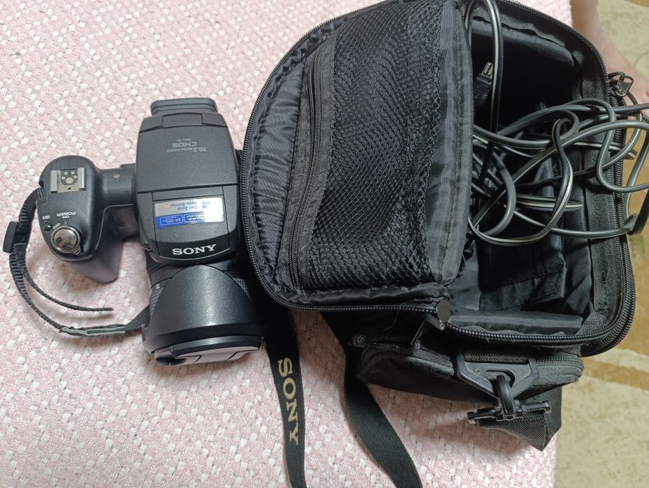 Продам фотоаппарат Sony N50