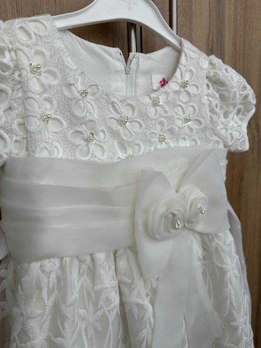 Платье нарядное для девочки