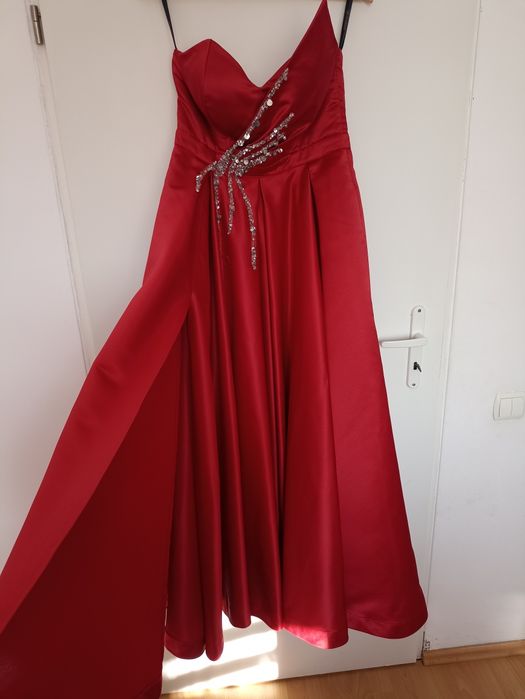 Vând rochiță de nașa