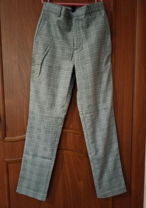 Продаю брюки и джинсы