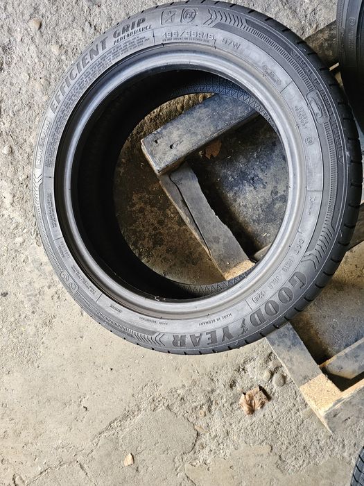 4 anvelope vara 195 55 16 Goodyear Runflat 6.6mm