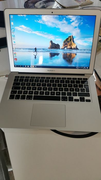 Laptop macbook air 2016
