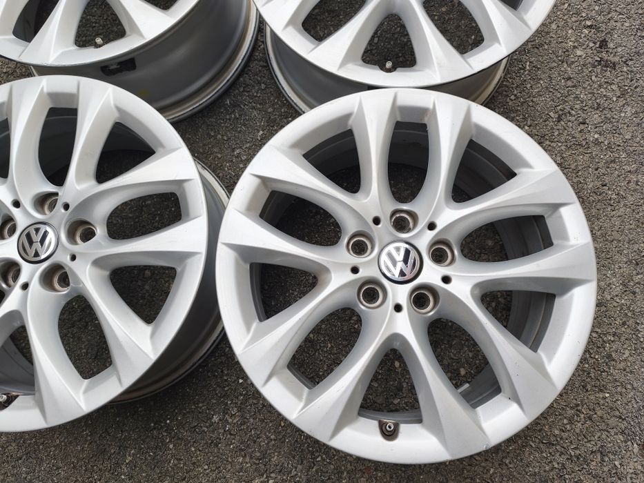 Фолксваген/VW; 17 цола 5х112; 4 бр.  лети джанти