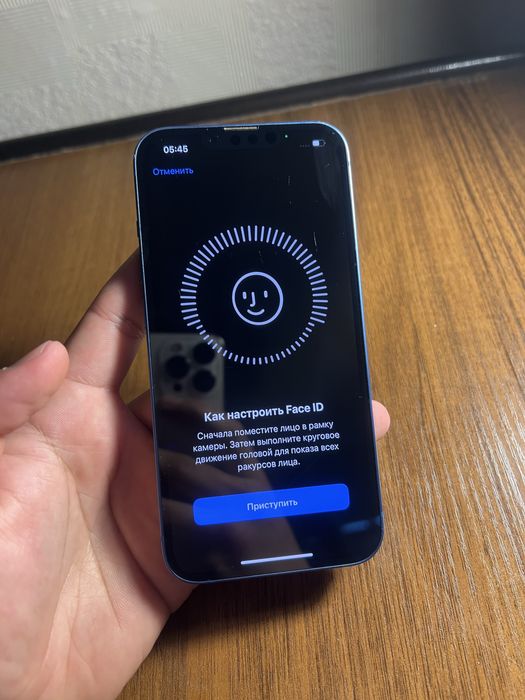 айфон 13 , 256 гб в идеале