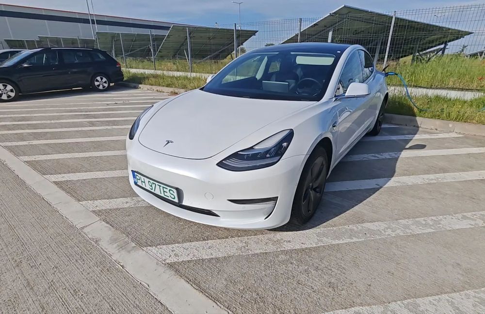 Tesla Model 3 Proprietar, Garantie, TVA deductibil