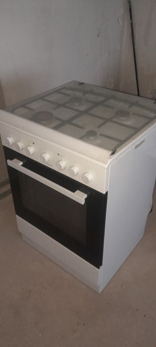 Газовая плита с электродуховым шкафом