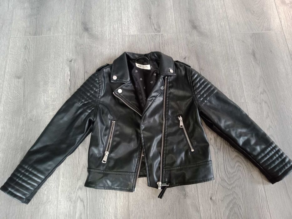 Față de masă noua