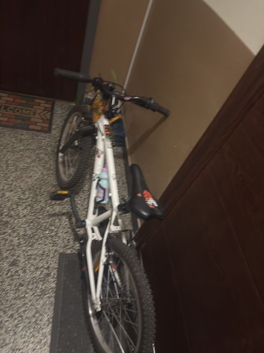 Детско колело бяло