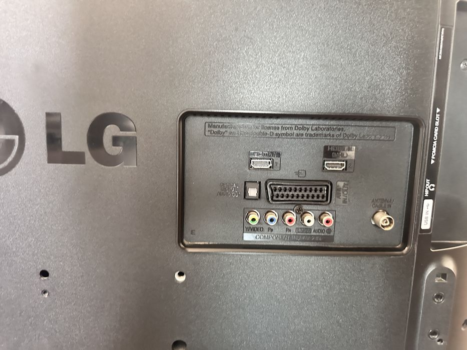 Телевизор LG 32LB5610 LED FULL HD 1920x1080