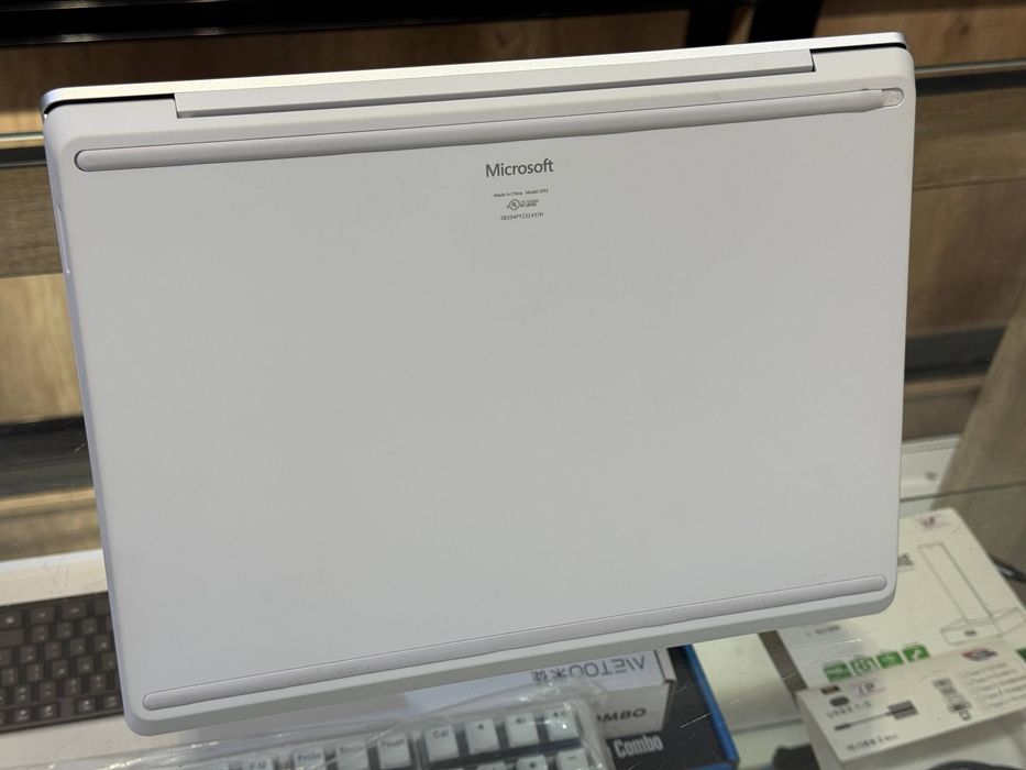 Microsoft Surface Laptop GO 2 | 16Gb/256G