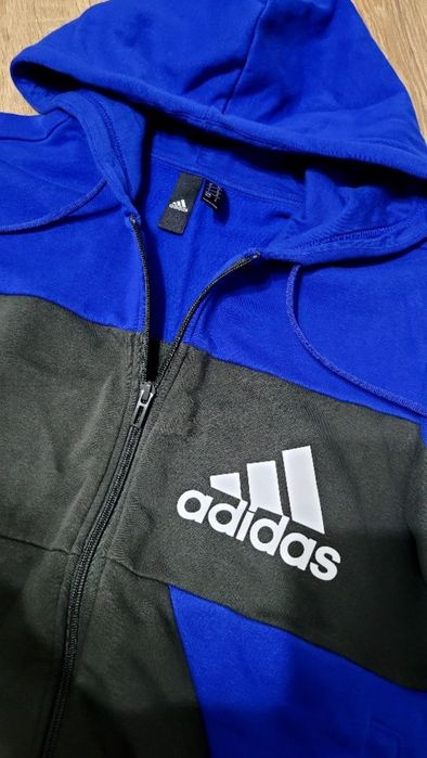 Bluza Adidas marime M