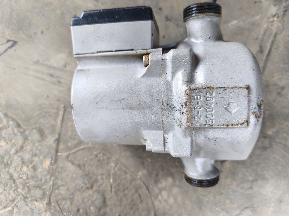 Pompă circulație centrală Junkers Bosch / Grundfos Type UP 15-50