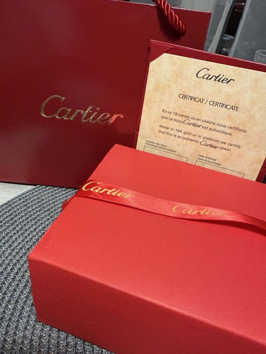 Дамска гривна Love Cartier