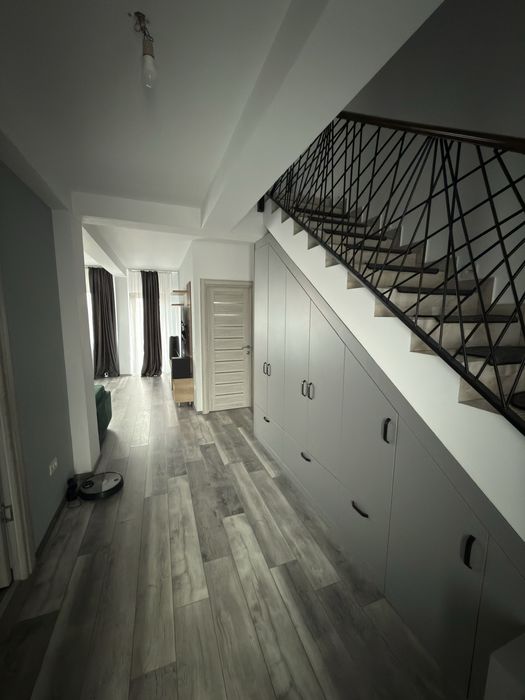 Vila duplex 3 camere. Direct proprietar.