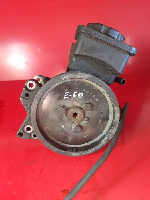 Хидравлична помпа BMW E60